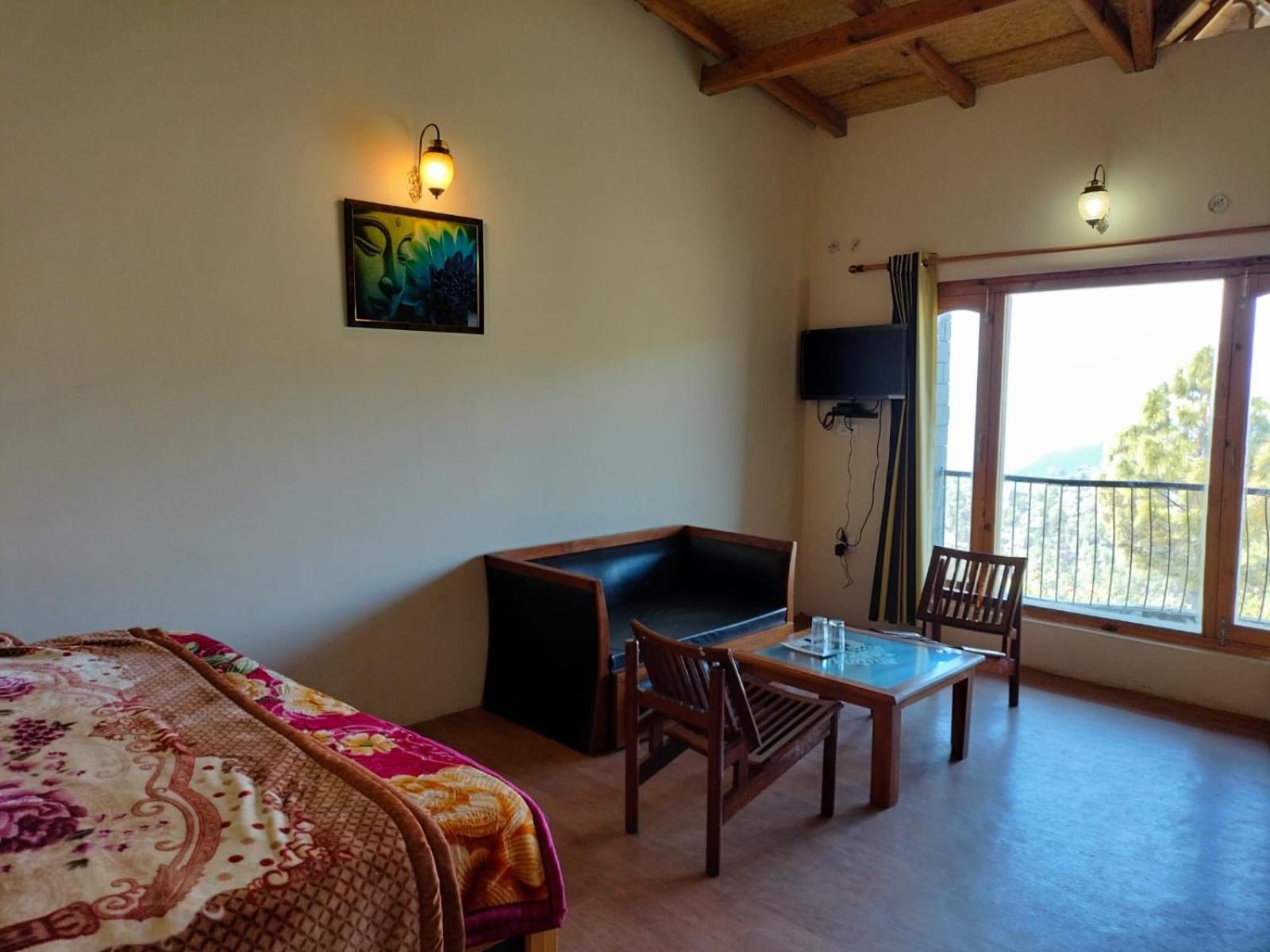 Elphinstone Inn Almora Exterior photo